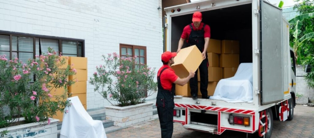 Paketleme Hizmetlerinde Profesyonellik: Eşyalarınızı Güvenle Taşımak için Neden Uzman Destek Şarttır?